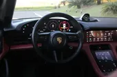 Porsche Taycan - Miniatura 4