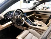Porsche Taycan - Miniatura 5