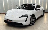 Porsche Taycan - Miniatura 3