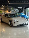 Porsche Taycan - Miniatura 1