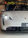 Porsche Taycan - Miniatura 2
