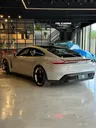 Porsche Taycan - Miniatura 5