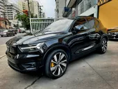 Volvo XC40 Recharge - Miniatura 3