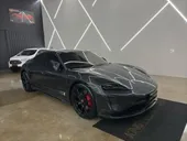 Porsche Taycan - Miniatura 3