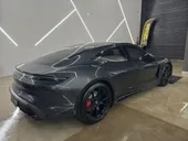 Porsche Taycan - Miniatura 6