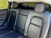 Tesla Model Y - Miniatura 13
