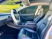 Tesla Model Y - Miniatura 15