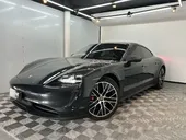 Porsche Taycan - Miniatura 3