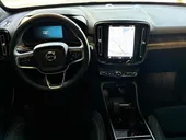 Volvo XC40 Recharge - Miniatura 10
