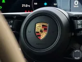 Porsche Taycan - Miniatura 5