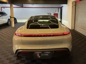 Porsche Taycan - Miniatura 3