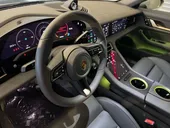 Porsche Taycan - Miniatura 9