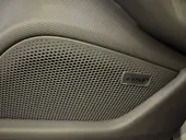 Porsche Taycan - Miniatura 16