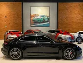 Porsche Taycan - Miniatura 4
