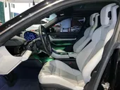 Porsche Taycan - Miniatura 9