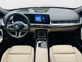 BMW IX1 - Miniatura 10