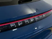 Porsche Taycan - Miniatura 10
