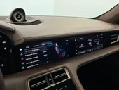 Porsche Taycan - Miniatura 18