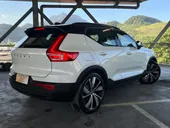 Volvo XC40 Recharge - Miniatura 3