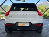Volvo XC40 Recharge - Miniatura 4
