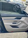 Porsche Taycan - Miniatura 10