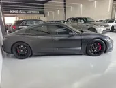 Porsche Taycan - Miniatura 4