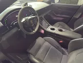 Porsche Taycan - Miniatura 7