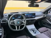BMW 330e Plug-in Hybrid - Miniatura 8