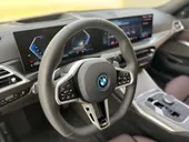 BMW 330e Plug-in Hybrid - Miniatura 11