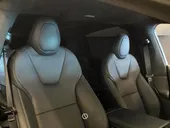 Tesla Model X - Miniatura 6