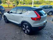 Volvo XC40 Recharge - Miniatura 3