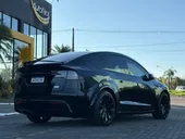 Tesla Model X - Miniatura 2