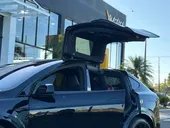 Tesla Model X - Miniatura 11