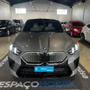 Foto de um bmw ix2.