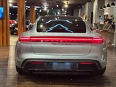 Porsche Taycan - Miniatura 4