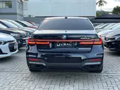 BMW 745e Plug-in Hybrid - Miniatura 5