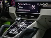Porsche Cayenne E-hybrid - Miniatura 18