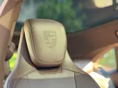 Porsche Taycan - Miniatura 18