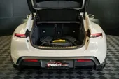 Porsche Taycan - Miniatura 9