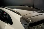Porsche Taycan - Miniatura 18