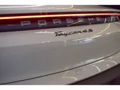 Porsche Taycan - Miniatura 16