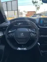 Peugeot E-2008 - Miniatura 10