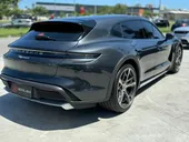 Porsche Taycan - Miniatura 4