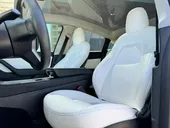 Tesla Model Y - Miniatura 8