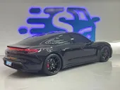 Porsche Taycan - Miniatura 3