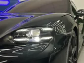 Porsche Taycan - Miniatura 16