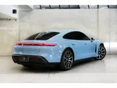 Porsche Taycan - Miniatura 2