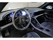 Porsche Taycan - Miniatura 9