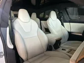 Tesla Model S - Miniatura 5