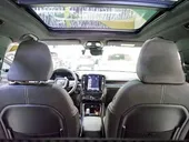 Volvo XC40 Recharge - Miniatura 8
